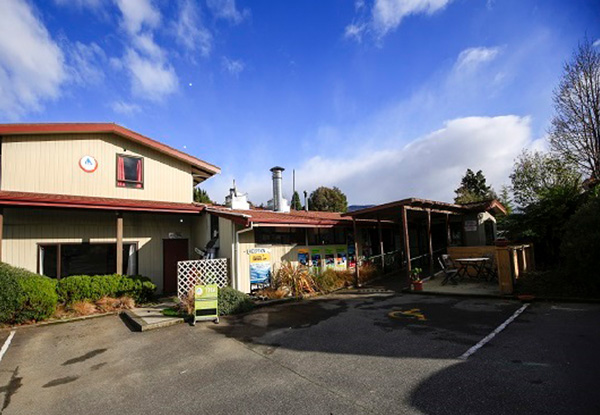 Two-Night Stay for Two People in a Private Room at YHA Te Anau - Options for Private Ensuite Room