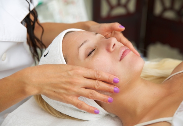 60-Minute Deep Cleansing Facial or a 60-Minute Acupuncture Treatment - Valid Monday to Thursday