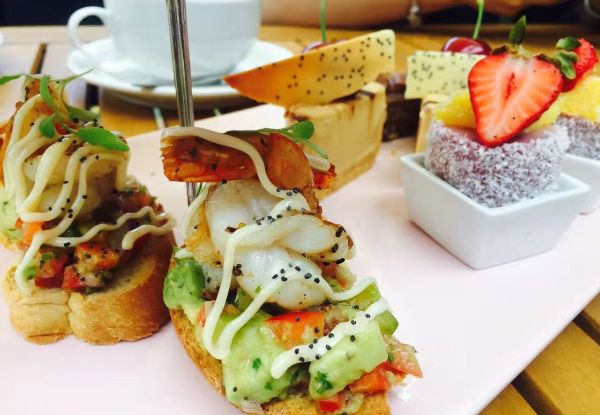 High Tea for Two People incl. Tea or Coffee - Option to incl. Bubbles