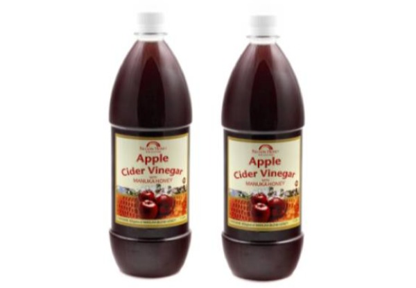 Two-Pack of 1L Apple Cider Vinegar with Manuka Honey - Option for a Four- or Six-Pack Available with Free Delivery