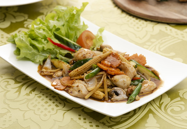 $40 Thai Food & Beverage Voucher for Two People - Option for $80 Voucher & Valid for Dine-In or Takeaway