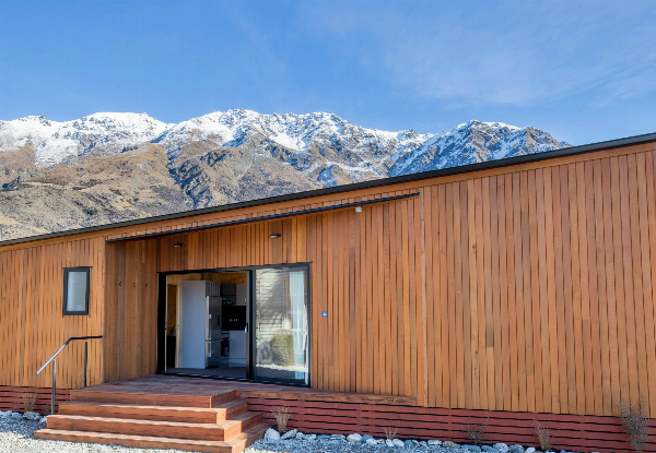 Three-Night Stay for Two People in a Two-Bedroom Apartment incl. WiFi, Parking, Chrome Casting, Park Spa & Scheduled Shuttle Service to & from Downtown Queenstown - Option for up to Four People