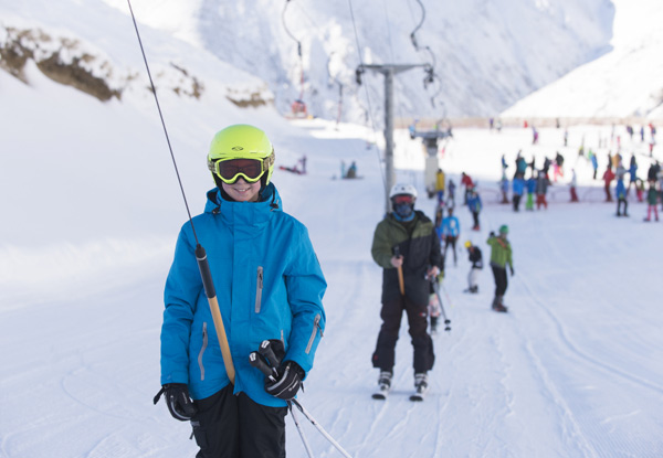 First Timer Learn to Ski or Snowboard Package incl. Equipment, Beginners Lift Pass & Group Lesson - Option for Youth or Adult Pass - 24-Hour Only Flashsale