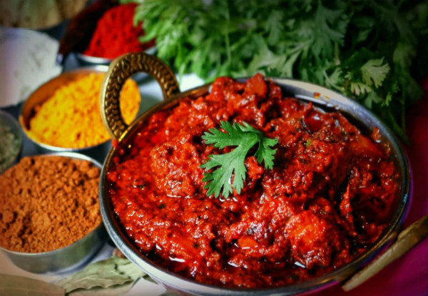 One-Course Indian Feast for Two People incl. a Curry, Rice, Naan & Drink Each - Option for Two-Course & for up to Eight People
