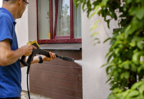 House Washing Service - Options from Under 120sqm up to 280-360sqm Single Storey & Two Storey Homes