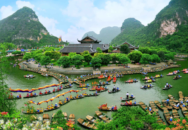 Per-Person, Twin-Share 8-Day Best Northern Vietnam Package All-inclusive - Meals, Accommodation, Transportation, Halong Bay Cruise, Sapa, Hoa Lu-Trang An-Mua Cave, Sightseeing & More