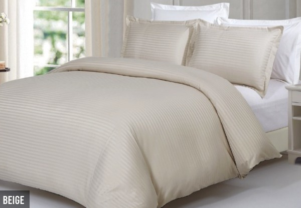 Three-Piece Damask Stripe Duvet Cover Set with Oxford Pillow Cases - Three Sizes & Four Colours Available