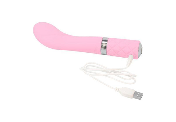 Pillow Talk Sassy Vibrator - Two Colours Available