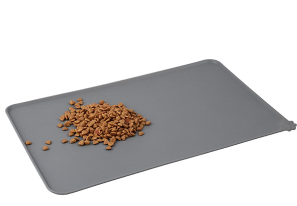 Water-Resistant Silicone Pet Non-Stick Food Pad - Three Colours & Three Sizes Available