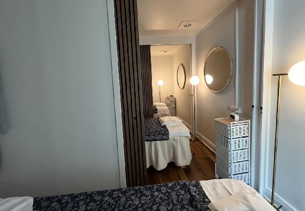 90-Minute Mission Bay Massage & Hot Stone Package - Option for Couple Package
