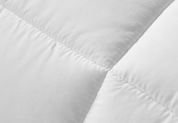 DreamZ Microfibre Quilt Doona Duvet - Two Sizes Available