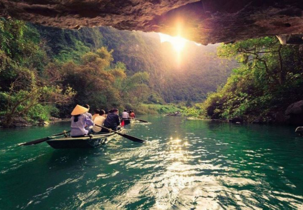 Per-Person, Twin-Share 8-Day North to South Vietnam Package incl. Breakfasts, Accommodation, Transportation, Guided Tours, Domestic Flights, Sightseeing & More - Option for Three, Four & Five Star Accommodation Packages