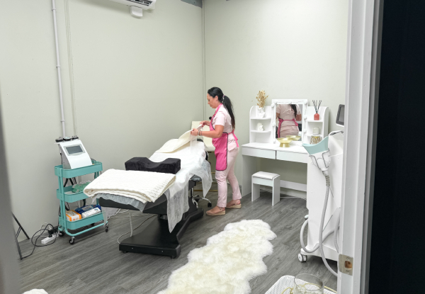 Fat Freezing for Two Areas - Choose from Thermal Shock or Cryolipolysis