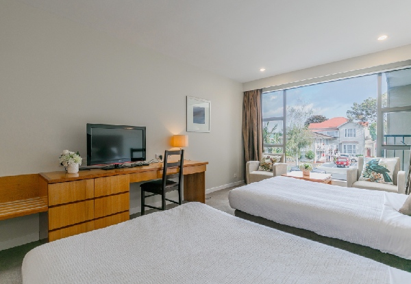One-Night Stay for Two People in a Studio Apartment incl. WiFi, Parking & Late Checkout - Option to incl. Chinese Dinner & up to Three Nights Stay Available