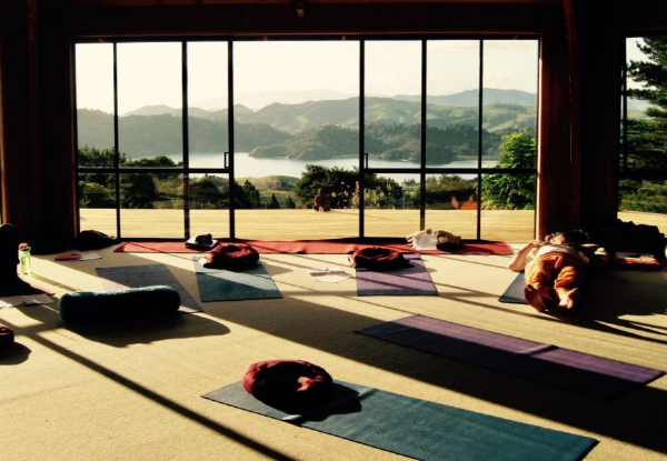 Two-Night Mana Weekend Retreat for One Person incl. Meals & Two Days of Healing Classes - Option for Two People