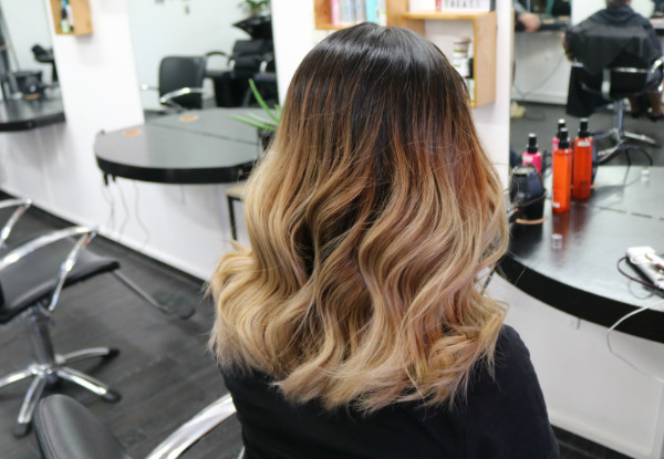 Fashionable Balayage, Ombre, Highlights & Colour Package - Options for Short-Medium & Long Hair, incl. Toner & Style Blow & Head Massage