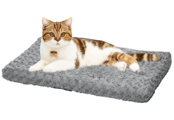 PaWz Pet Soft Warm Velvet Mattress Cushion Pillow Mat - Four Sizes Available