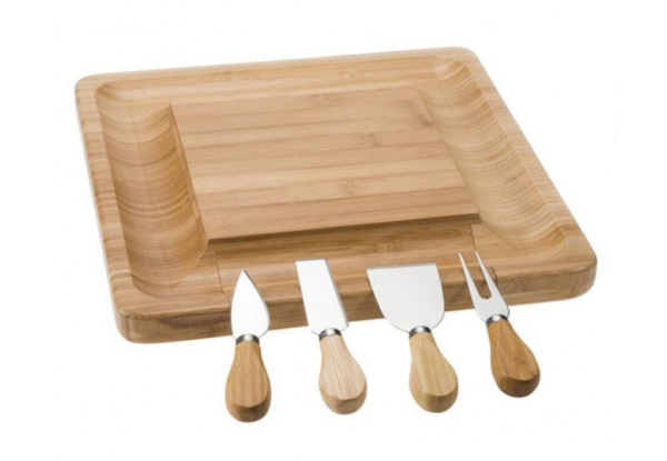 Yael Bamboo Cheese Board & Cheese Knife