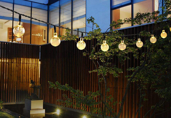 Outdoor LED Solar Globe String Lights - Available in Two Styles