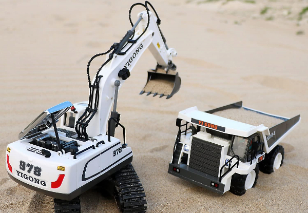 11-Channel Remote Control Excavator Toy