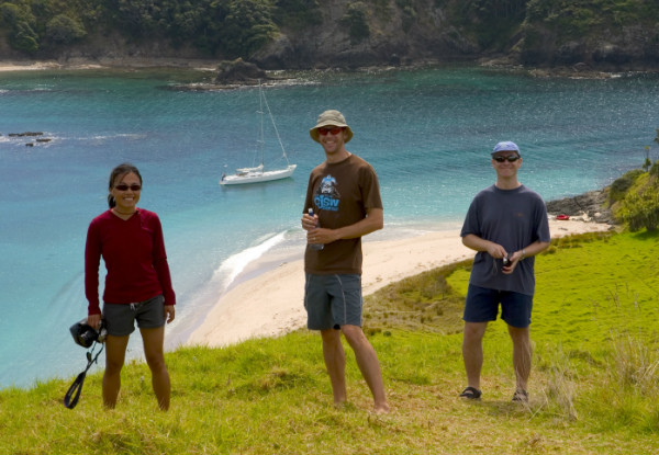 Bay of Islands Full Day Sailing Cruise incl. an Island Stopover & Lunch for One Person - Option for Two People