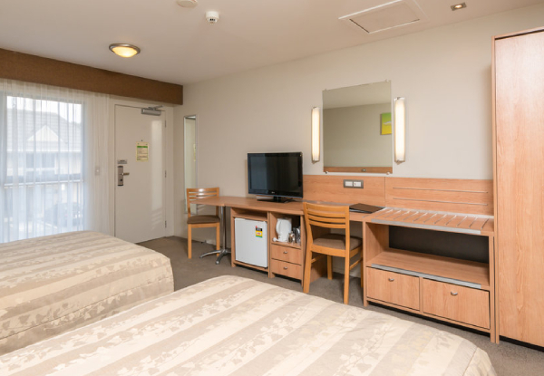 Two-Night Stay at the Kingsgate Hotel Paihia Bay of Islands in a Standard Room for Two People incl. a $30 Food & Beverage Credit, Daily Cooked Breakfast, Pool & Gym Access, WiFi & Late Checkout - Options for Three-Night Stays Available