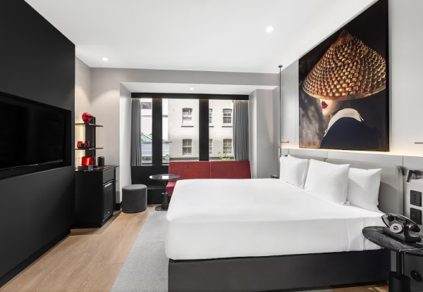 One-Night Standard Room Stay for Two at Radisson Red incl. Breakfast, Bottle of Wine & VIP Room Amenities & $50 Dining Credit at 33South Restaurant & Bar - Option for Two-Night Stay - Valid for Stays Until End of September 2026
