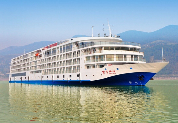 Per Person, Twin Share 15-Day Treasures of China & Yangtze Cruise incl. International Flights, All Transport, Four-, or Five-Star Accommodation, Entrance Fees & Sightseeing