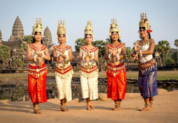 Per-Person, Twin-Share Seven-Day Cambodia Discovery Tour incl. Meals, Guided Trips, Domestic Transport & More - Option for Three, Four & Five Star Accommodation Packages