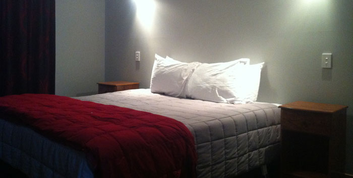 Two Mid-Week Night Tongariro Stay for Four People in a Two-Bedroom Apartment incl. Wifi, & Parking - Option for Weekend Nights