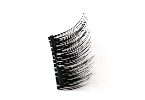 Dual Magnetic Eyelashes with Free Delivery