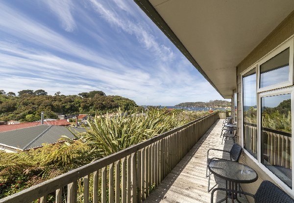 Two-Night Stewart Island Stay for Two People incl. Breakfast & Airport Transfer - Option for Three or Four Nights