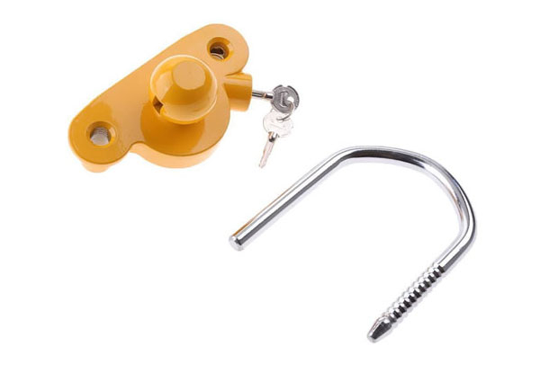 Universal Coupler Trailer Lock with Two Sets of Keys