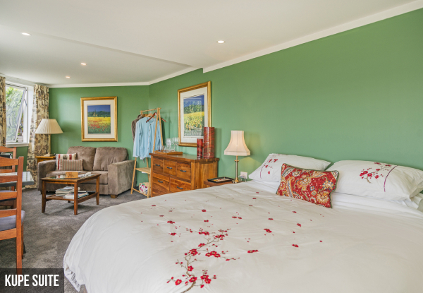 Three-Night Stay for Two People in a Boutique, 5-Star, 6 x Travellers Choice Award Winner B&B incl. Breakfast & Spa Pool
