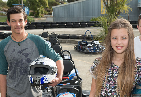 10-Minute Race in a Fun Kart or Pro Kart -
Options for Six People or Two 10-Minute Races for Six People