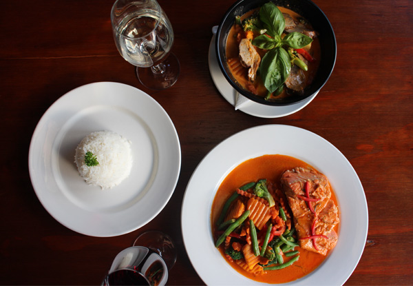 Thai Dining Experience for Two incl. Shared Platter, Two Main Meals, a Bowl of Rice and Two Glasses of Wine