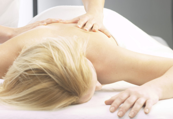 60-Minute Swedish Massage incl. a $20 Return Voucher - Option for an Aromatherapy Massage