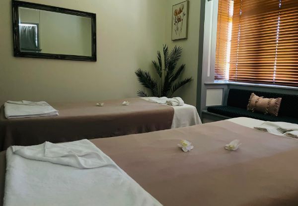90-Minute Relaxing Massage for One - Option for Couple & Deep Tissue Massage