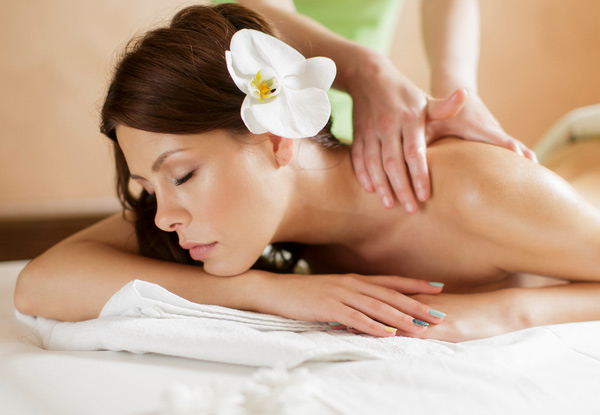 60-Minute Fijian Coconut Oil Relaxation Massage - Option for Hot Stone Massage