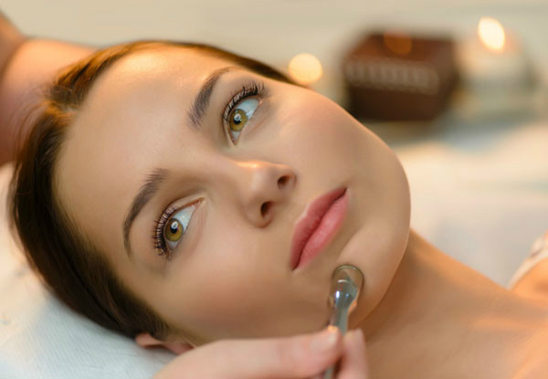 50-Minute Facial Treatment - Options for a Sonophoresis, Microdermabrasion or Ultra Sonic Facial & to incl. 25-Minute Eye Trio