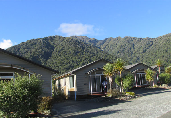 One-Night Franz Josef Alpine Retreat Stay for up to Four People incl. Continental Breakfast - Option for Three Nights