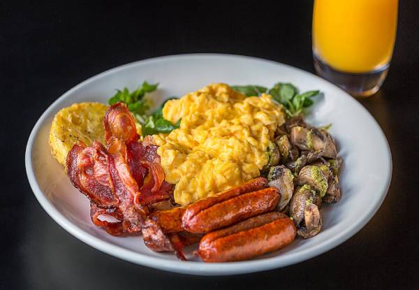 Breakfast Voucher for Two incl. Parking - Options for Dinner & Drinks Voucher & Takeaway